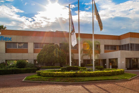 Americas-Mexico-800x450-Building